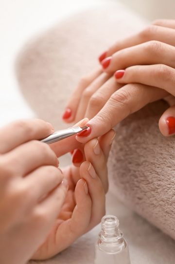 Manicure treatment with polish change